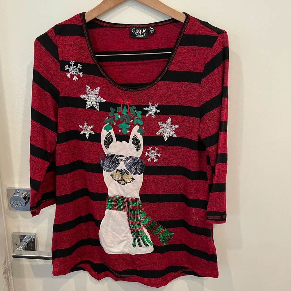 Christmas theme top size M